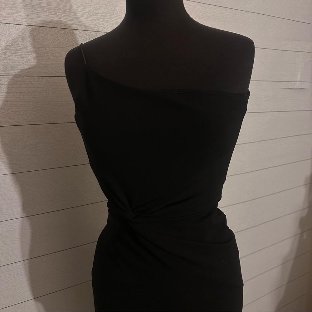 Nookie Lust One Shoulder Gown in Black XS - Picture 6 of 9